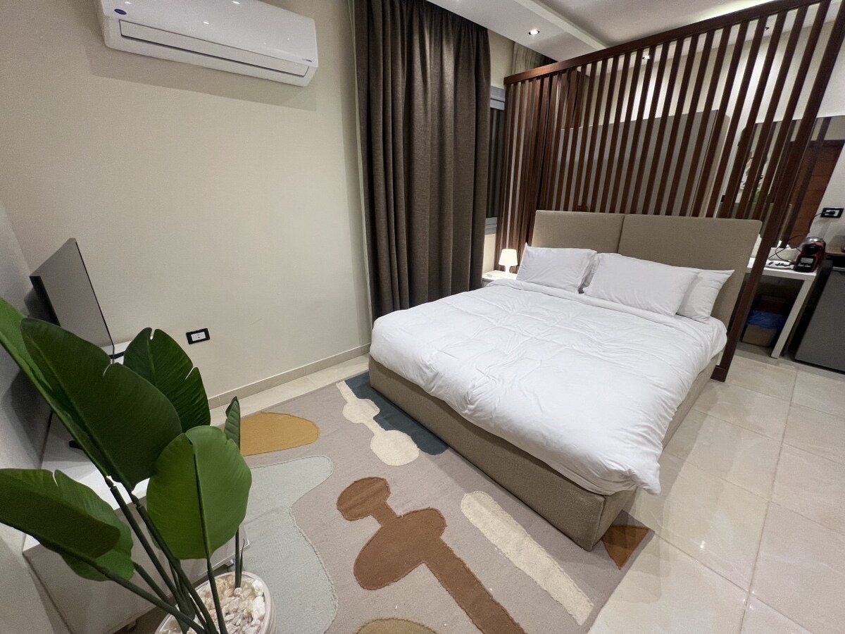 Dreamland Stylish House 2BD With Garden — Bedroom 2 in 6th of October city, Egypt — photo 2