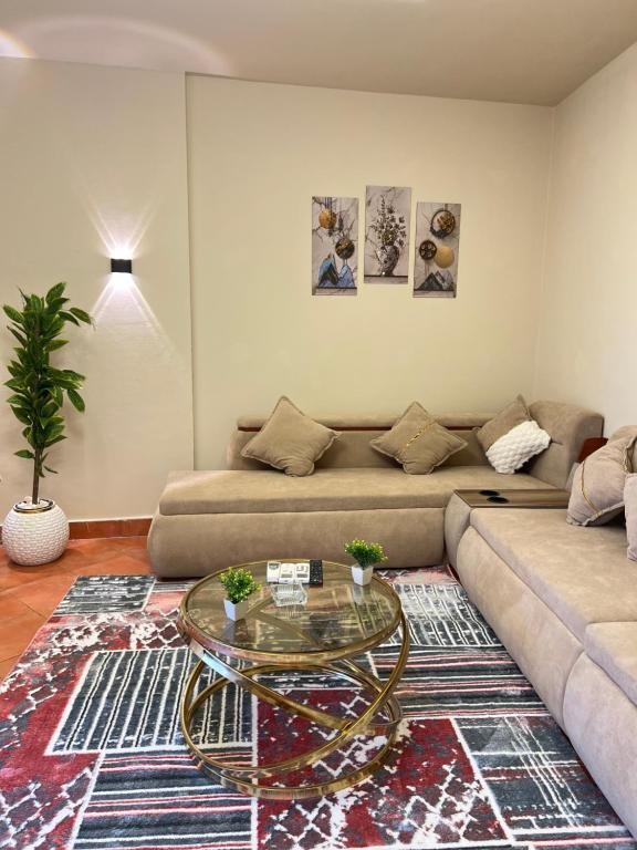 Porto Sokhna Pyramids Sea View Majestic — vacation rental in طريق العين السخنة - الزعفرانة, 43552 Ain Sokhna, Egypt, Egypt — photo 7