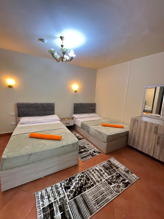 Porto Sokhna Pyramids Sea View Majestic — vacation rental in طريق العين السخنة - الزعفرانة, 43552 Ain Sokhna, Egypt, Egypt — photo 4