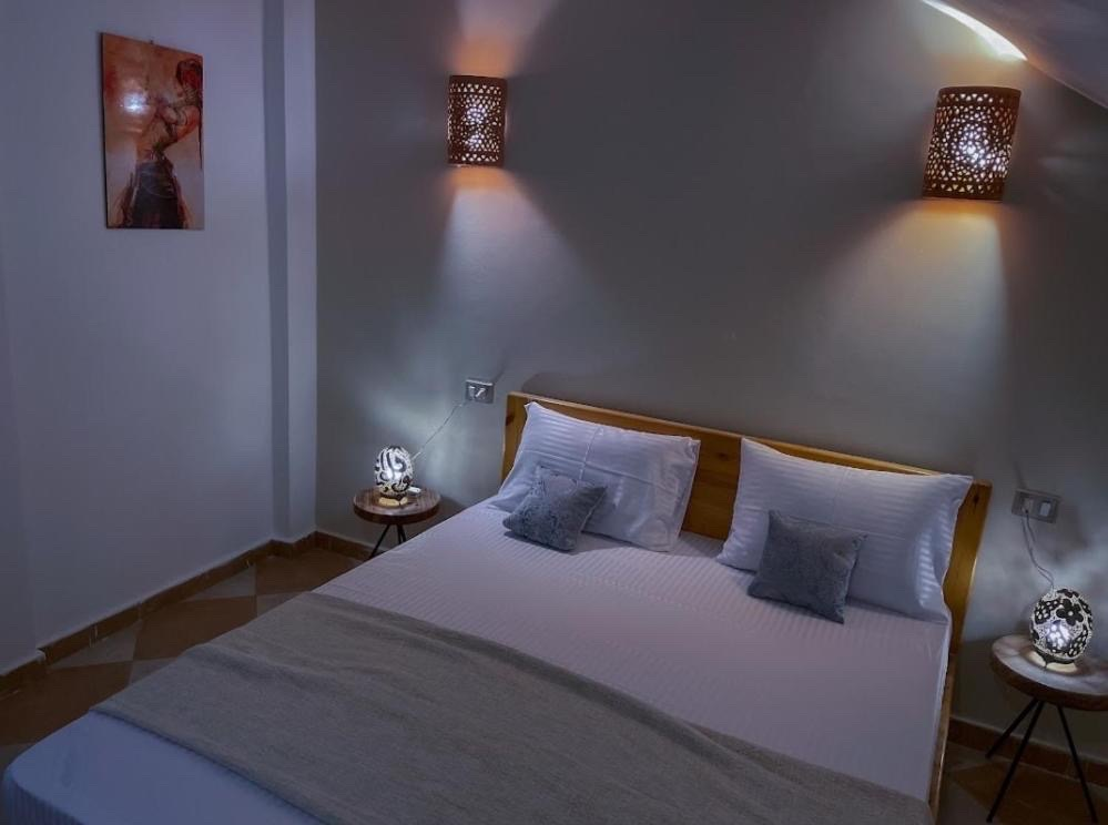 Room in Downtown Cairo | Tahrir sqr