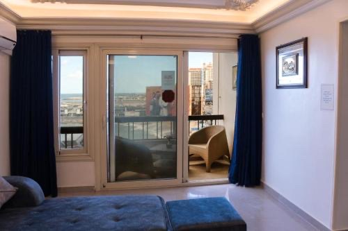 Beautiful Apartment with Sea View Balcony photo 2